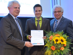 Rüdiger Schramm, Christian Renner, Prof. Dr. Wolfgang Bauhofer (vlnr)